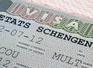 Short-stay travelers from Morocco to navigate EU’s new digital entry process EU launches biometric border checks for non-EU travelers