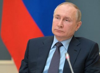 Vladimir Putin : Moscow Not Behind Cyberattacks on US Companies