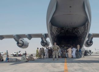 Pentagon.. US Evacuated About 17,000 People from Kabul Since August 14