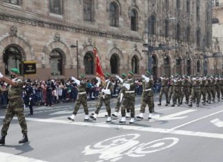 FAR Detachment Participates in Traditional Military Parade to Commemorate Mexico Independence