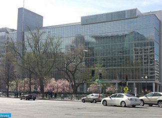 Development Policies and Reforms: Morocco, Example in Mena Region (WB) Development Policies and Reforms: Morocco, Example in Mena Region (WB)