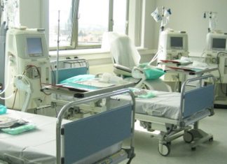 Morocco and France join forces to advance digital health sovereignty A new study finds that Moroccan households with health insurance save less, especially among the most vulnerable populations.