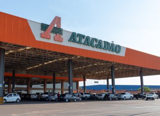 Atacadão in France: Two months in, still drawing crowds