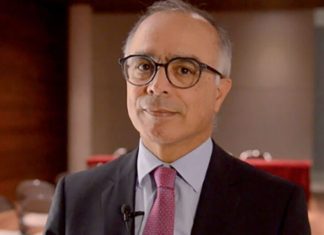 King Mohammed VI honors Ahmed Lahlimi, appoints Chakib Benmoussa as high commissioner