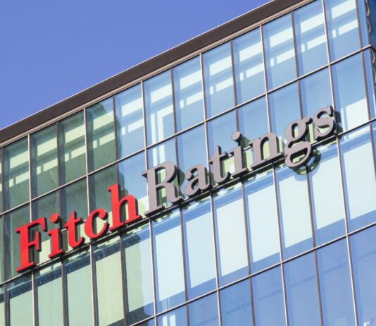 Fitch Keeps Morocco at BB+ Despite Higher Spending Fitch keeps Morocco’s credit rating at BB+ with a stable outlook as the budget deficit is expected to rise to 4% of GDP in 2026.