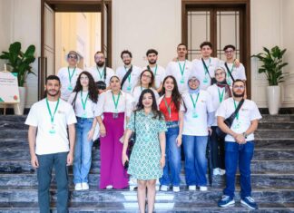 Moroccan students explore China’s tech hubs with Huawei Moroccan students explore China’s tech hubs with Huawei