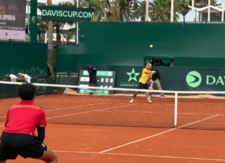 Morocco lose to Colombia as Coupe Davis returns to Casablanca Morocco were beaten 3–1 by Colombia in their Coupe Davis match in Casablanca, as the event returned to the city after 20 years.