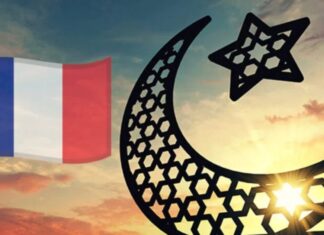 France Muslims split over start of Ramadan Muslims in France are starting Ramadan on different days after two major religious groups gave different dates.