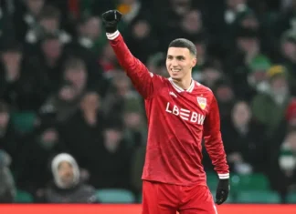 El Khannouss scores twice in Europa League play-off Morocco midfielder Bilal El Khannouss scored twice as VfB Stuttgart beat Celtic 4-1 in the first leg of their Europa League play-off in Glasgow.