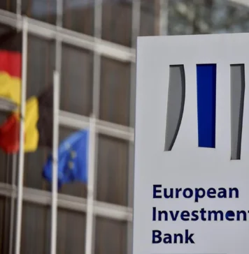 Morocco gets €740m from EU bank for water and rebuild projects The European Investment Bank (EIB) increased its funding to Morocco in 2025, focusing on water supply, rebuilding after the Al Haouz earthquake