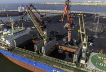 Marsa Maroc signs deal to run two piers at Liberia’s main port Marsa Maroc has signed a management contract with Liberia’s National Port Authority to operate two piers at the Port of Monrovia