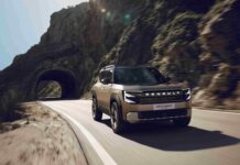 Renault plans 12 new European models as part of ‘futuREady’ strategy Renault has announced a new strategy called “futuREady” aimed at growing its global sales and speeding up its move towards electric and hybrid cars.