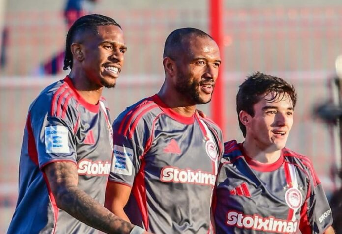 Ayoub El Kaabi has scored his 50th league goal for Olympiacos F.C. in a 2–1 win over Panserraikos in the Super League Greece.