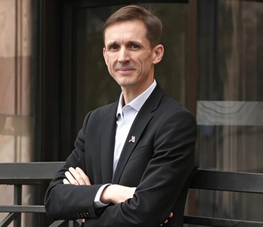 Marriott names Denis Laus to run new Taghazout Bay hotel ahead of 2026 opening Marriott International has appointed Denis Laus as general manager of its new Taghazout Bay Marriott Resort,