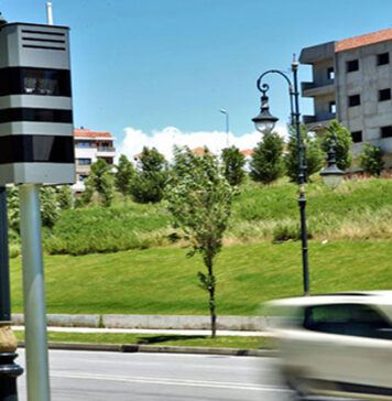 Morocco alerts drivers to phishing website mimicking official fine payment portal Morocco’s Ministry of Justice has warned people about a fake website trying to steal personal and bank details by pretending to be the official page for paying traffic fines from speed cameras.