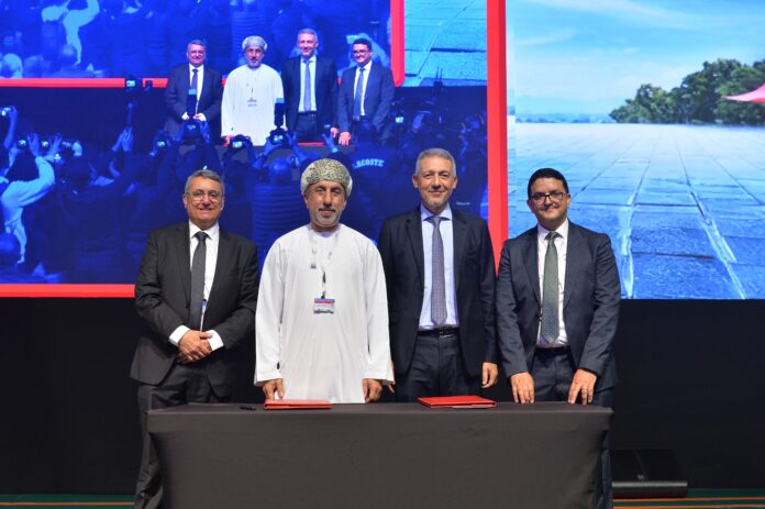 Morocco and Oman sign insurance cooperation agreement at Casablanca forum