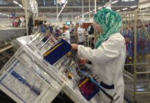 Morocco’s car exports top $2.8bn in first two months of 2026 as automotive and aerospace lead trade surge Morocco earned more than 26bn dirhams from car exports in the first two months of 2026. That is 10.3% more than the same period last year