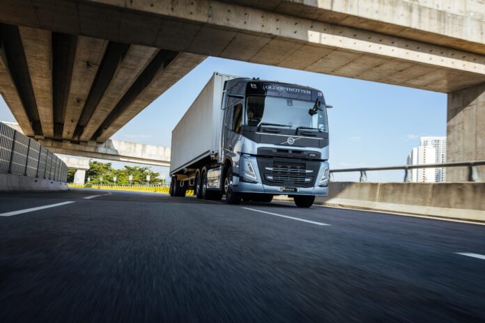 Volvo Trucks is bringing its latest engine technology to Morocco in 2026, placing the country among the first to receive the new system