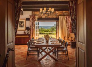 Royal Mansour opens secluded mountain lodge near Tamuda Bay Royal Mansour Tamuda Bay has opened The Lodge, a quiet mountain retreat about 15 minutes inland from the Mediterranean coast.