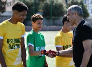 Vivo Energy Maroc and Noureddine Naybet host mixed youth teams in Casablanca Vivo Energy Maroc has started a youth football tournament called “B’9loubna Rab7ine” to help young people feel included
