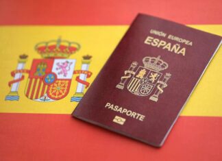 More than 42,000 Moroccans granted Spanish citizenship in record year More than 42,000 Moroccans granted Spanish citizenship in record year