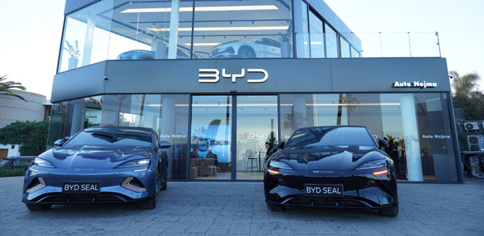 Moroccans are buying more BYD cars, and Auto Nejma is expanding its network to keep up with demand. Moroccans are buying more BYD cars, and Auto Nejma is expanding its network to keep up with demand.