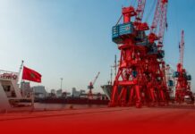 First giant cranes arrive at Nador West Med months before opening Morocco's new Nador West Med port has taken another step towards opening after receiving its first three giant container cranes