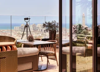 Royal Mansour Casablanca opens summer season with White Party The Royal Mansour Casablanca will hold its first White Party on 20 June 2026, marking the launch of its summer season with a high-end event