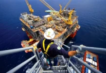 Moroccan investors join oil and gas search for first time Energy Transition and Sustainable Development Minister Leïla Benali told lawmakers that nearly 10 companies are now exploring for oil and gas in Morocco.