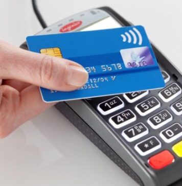 Bank Al-Maghrib cuts card payment fees for retailers Bank Al-Maghrib has cut the interchange fee cap from 0.65% to 0.50% for domestic electronic payment transactions