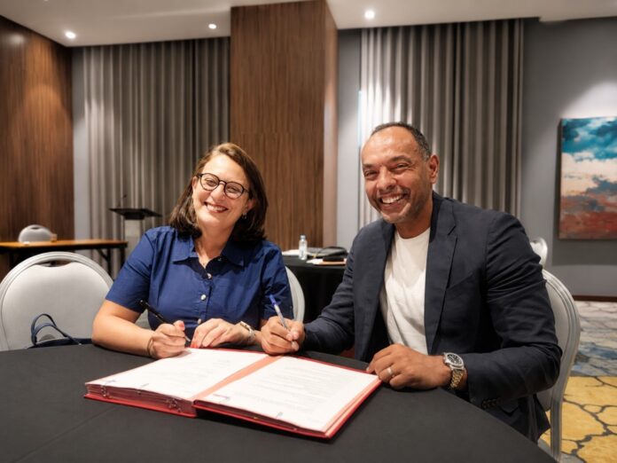 Retail group LabelVie has signed a partnership with Association HOPE Wahda Emploi to help more people find jobs across the country.