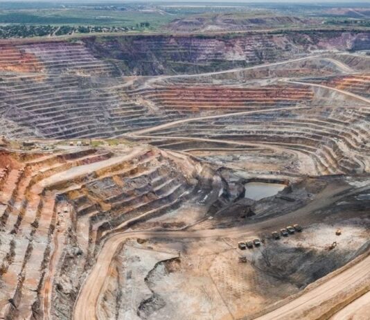 Morocco opens new copper projects to meet rising AI and EV demand Copper is becoming more important around the world, and Morocco wants to take advantage of the growing demand.