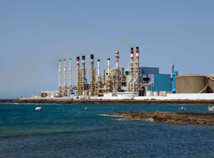 Casablanca has signed the final agreements to build the country's first waste-to-energy plant, clearing the way for construction to begin. Casablanca has signed the final agreements to build the country's first waste-to-energy plant, clearing the way for construction to begin.