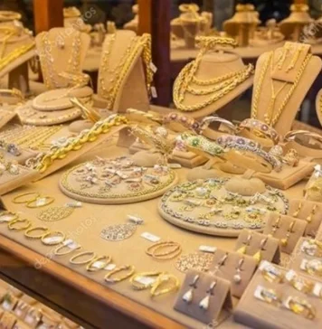 Competition Council investigates alleged gold price-fixing in Morocco The Competition Council is investigating claims of illegal gold price fixing and anti-competitive practices in Morocco's jewellery market