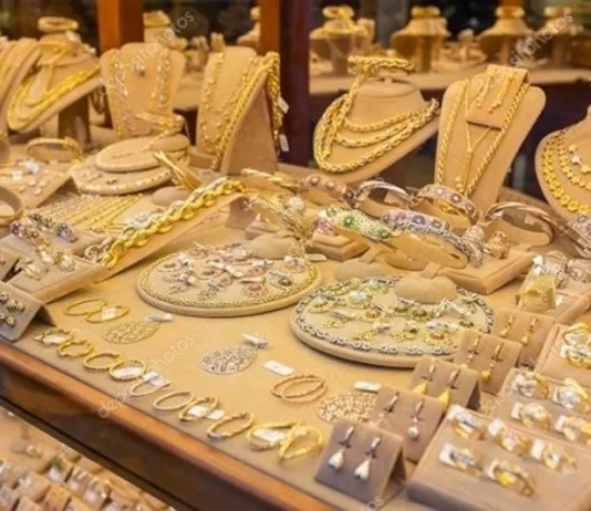 Competition Council investigates alleged gold price-fixing in Morocco The Competition Council is investigating claims of illegal gold price fixing and anti-competitive practices in Morocco's jewellery market