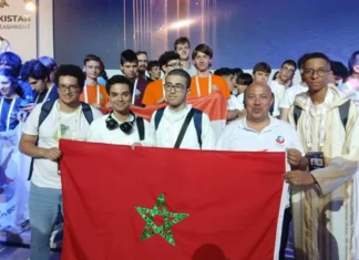 He Finished 190th Last Year. Now He Has a Silver Medal Moroccan student Zakaria Abisourour wins Morocco’s first silver medal at the International Olympiad in Informatics after climbing 127 places in one year.