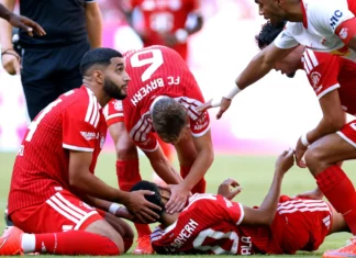 Saibari helps Musiala score, then catches him as he collapses Ismael Saibari Bayern Munich debut
