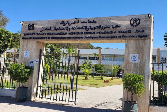 Working PhD students at Mohammed V University will pay between 10,000 and 20,000 dirhams a year, depending on their income.