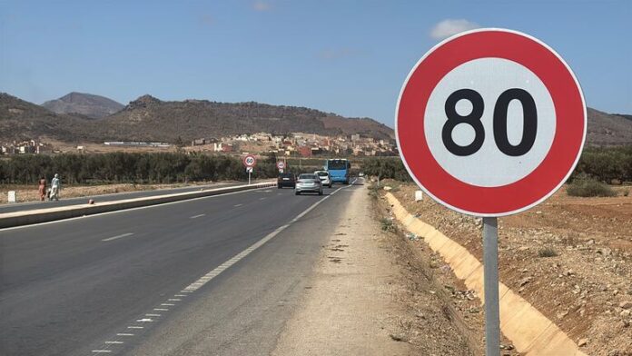 Could an 80km/h motorway speed limit save fuel in Morocco? Explore the impact on drivers, toll roads, tax revenue and energy security.