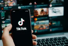 TikTok bans more than half a million accounts in Morocco TikTok has banned more than 535,000 accounts in Morocco amid a crackdown on online begging, false information and child exploitation.